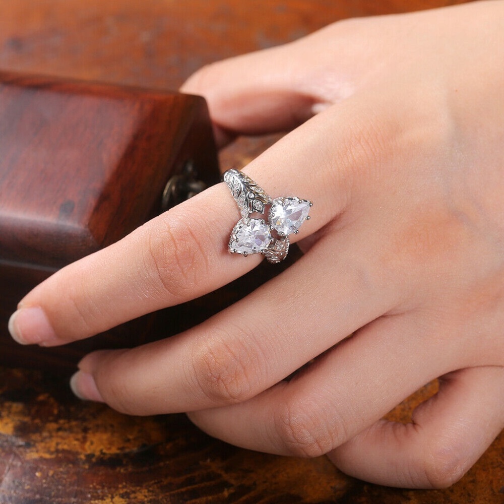925 Silver Pear Cut White Sapphire Ring New - Picture 6 of 6